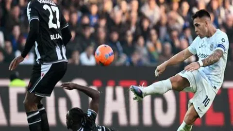 韩德君扣篮得分为王岚嵚添彩